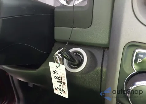 2016 Ram 1500 Express z USA, uszkodzony, nr VIN 3C6RR7KT1GG293546